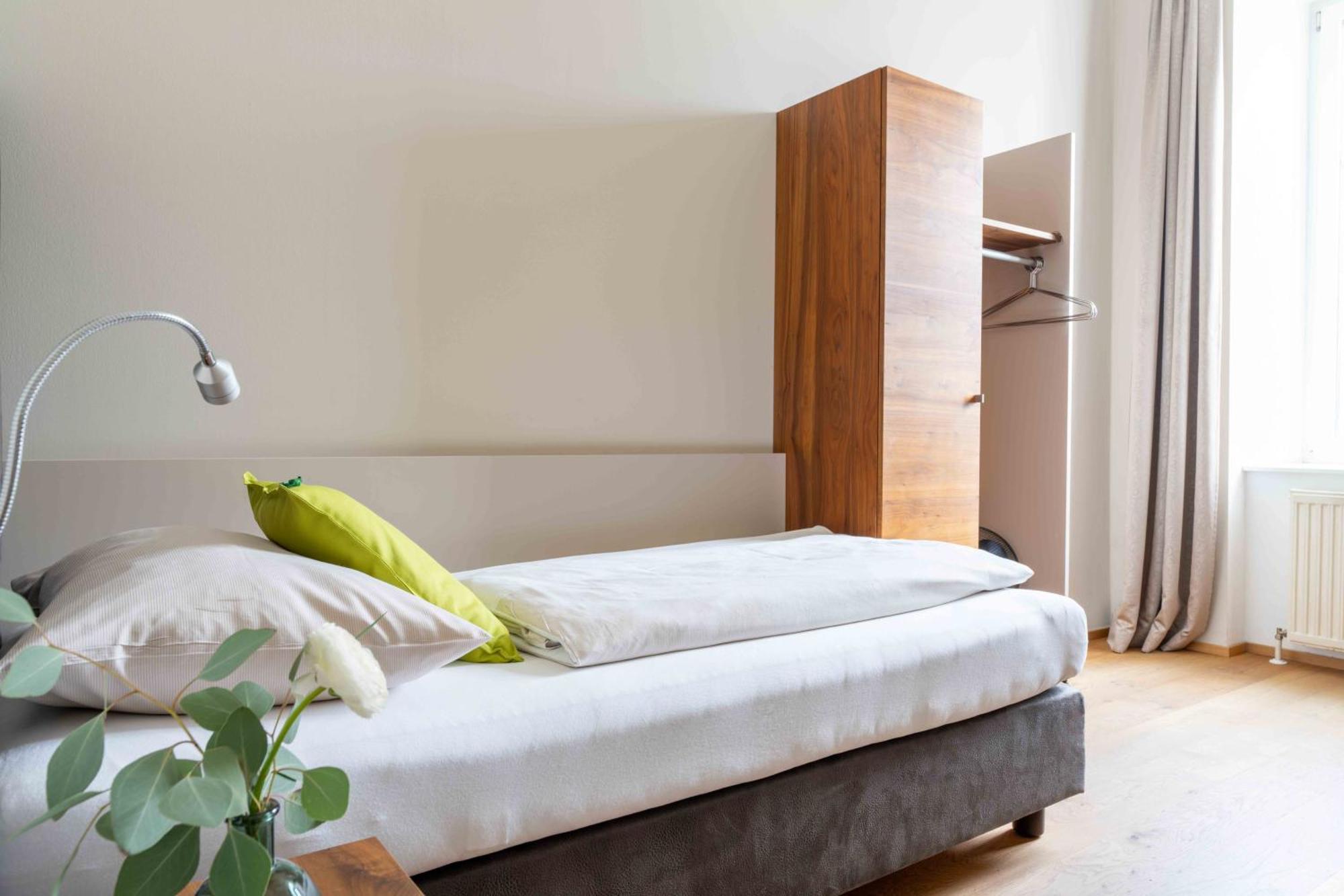 Eee Hotel Perg Ngoại thất bức ảnh